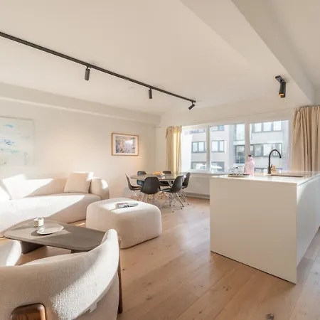 Bright Modern With Balcony Ostende